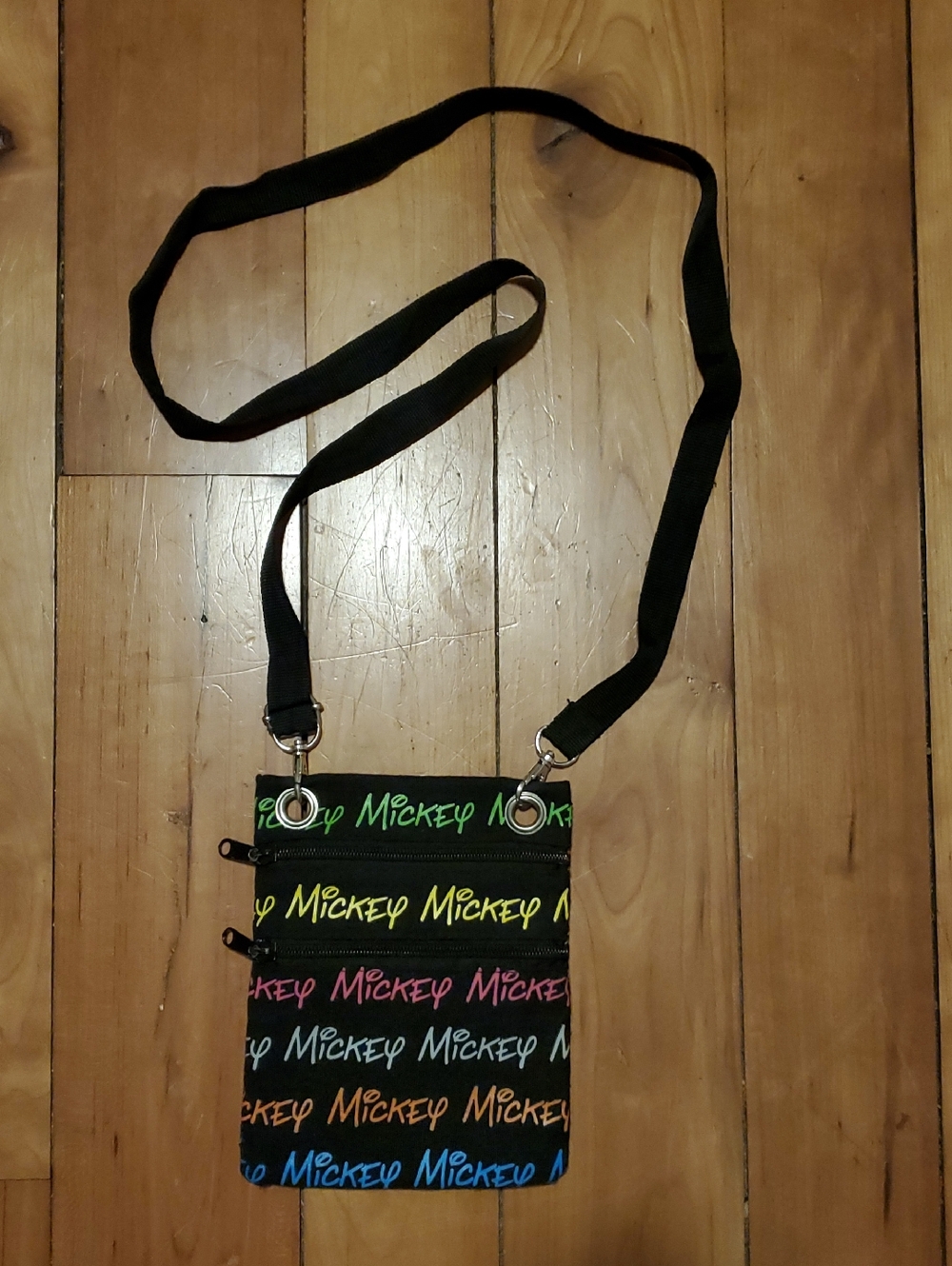 DISNEY Blk Purse